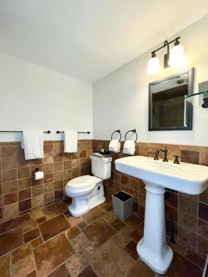 The Hermitage Inn Vermont West Dover Bagian luar foto